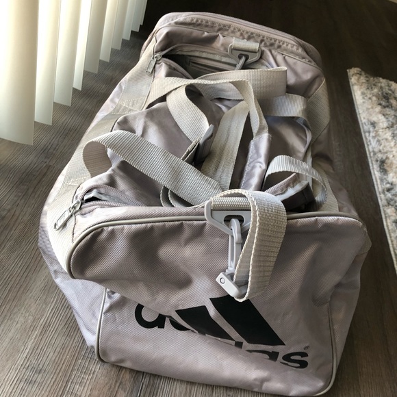Adidas duffel bag - Picture 3 of 4